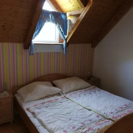 Haus Am Weinberg Dom wakacyjny *